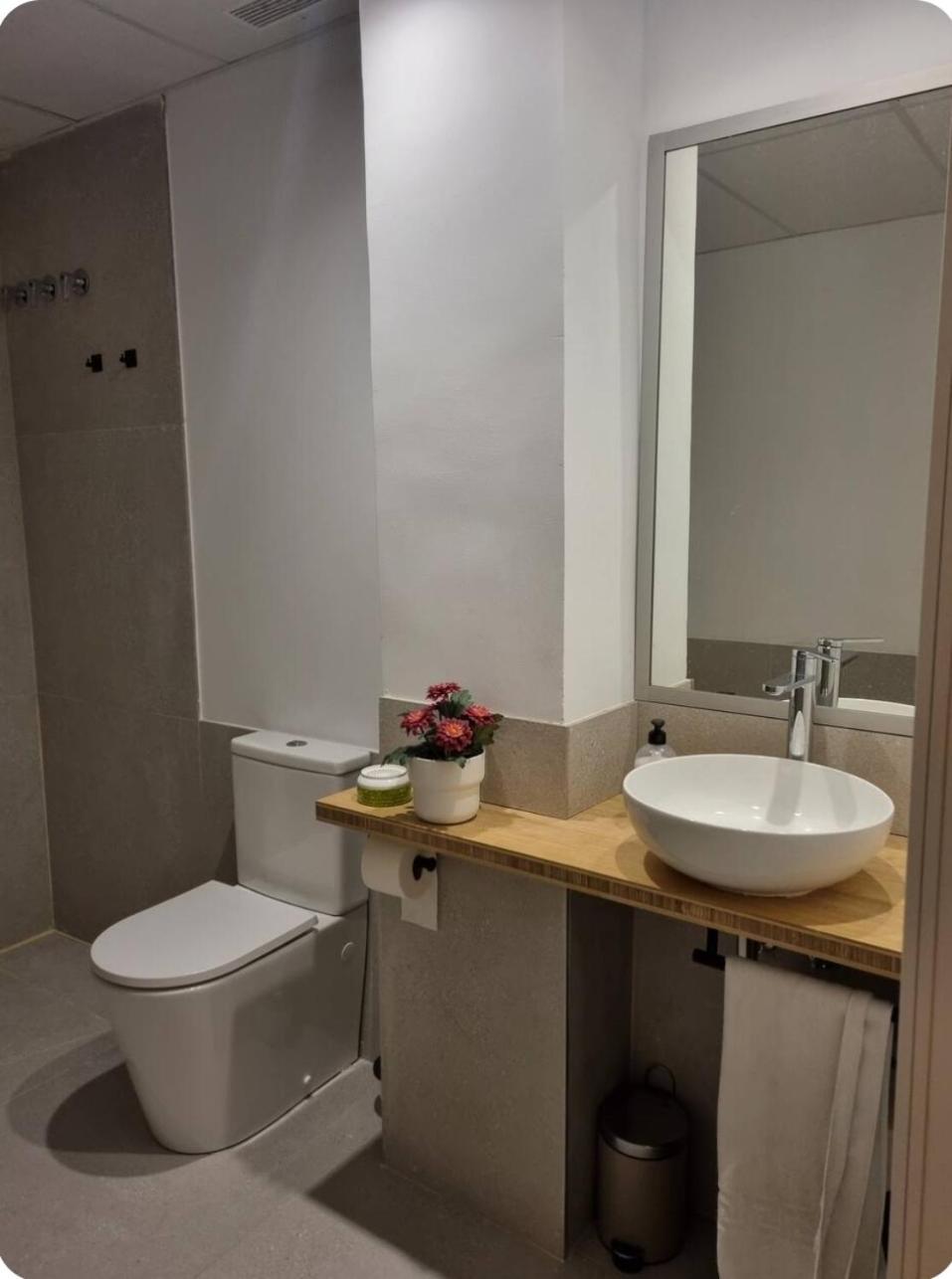 Loft Taronja Ruzafa-Parque Central فالنسيا المظهر الخارجي الصورة